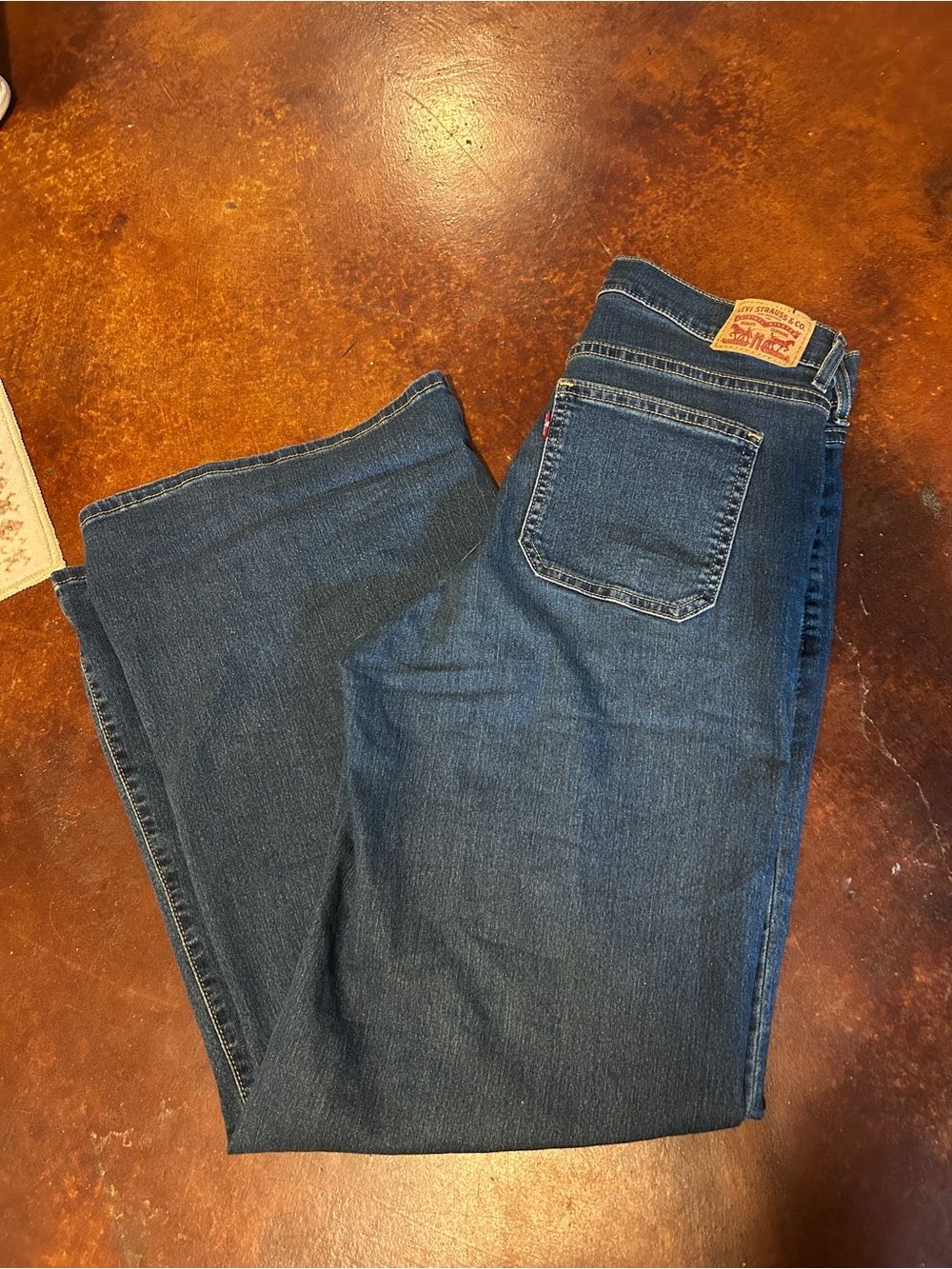 Levi wide leg jeans